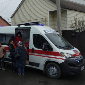 Сусіди врятували вінничанина з палаючого будинку