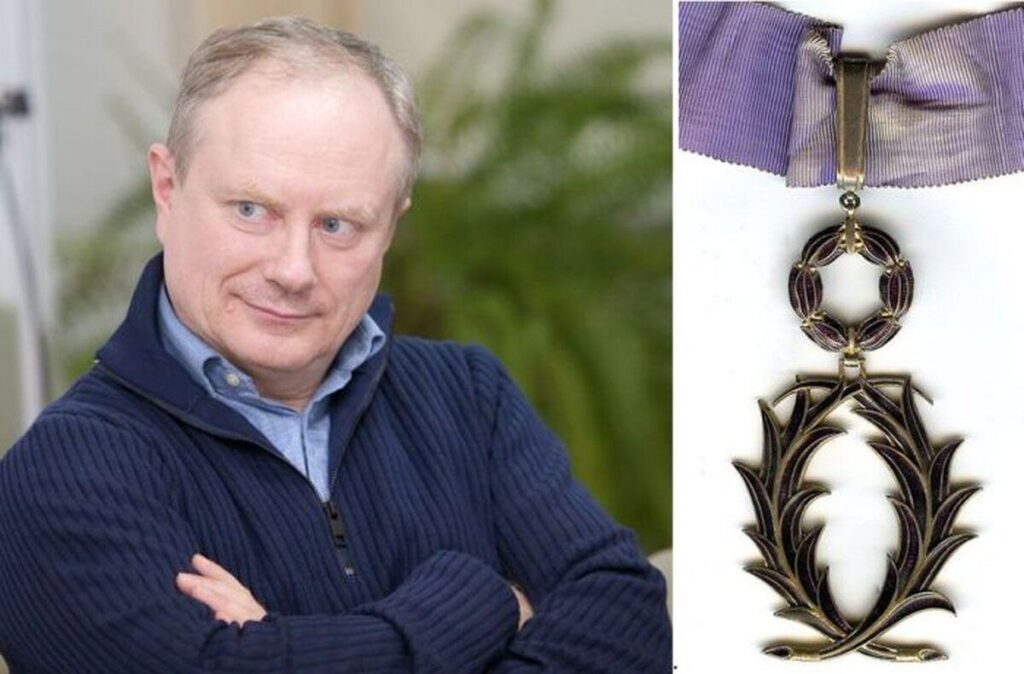 Професор вінницького вишу отримав почесну нагороду від Франції
