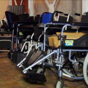 Вінничани можуть безкоштовно взяти на прокат інвалідні візки