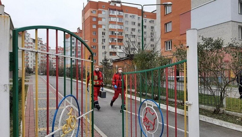 У руках дитини у вінницькому дитсадку вибухнув невідомий мячик