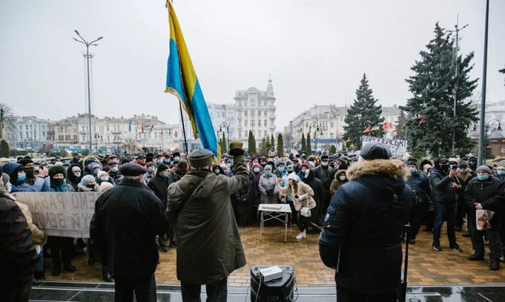 Вінницькі пенсіонери вийшли на «тарифний» мітинг