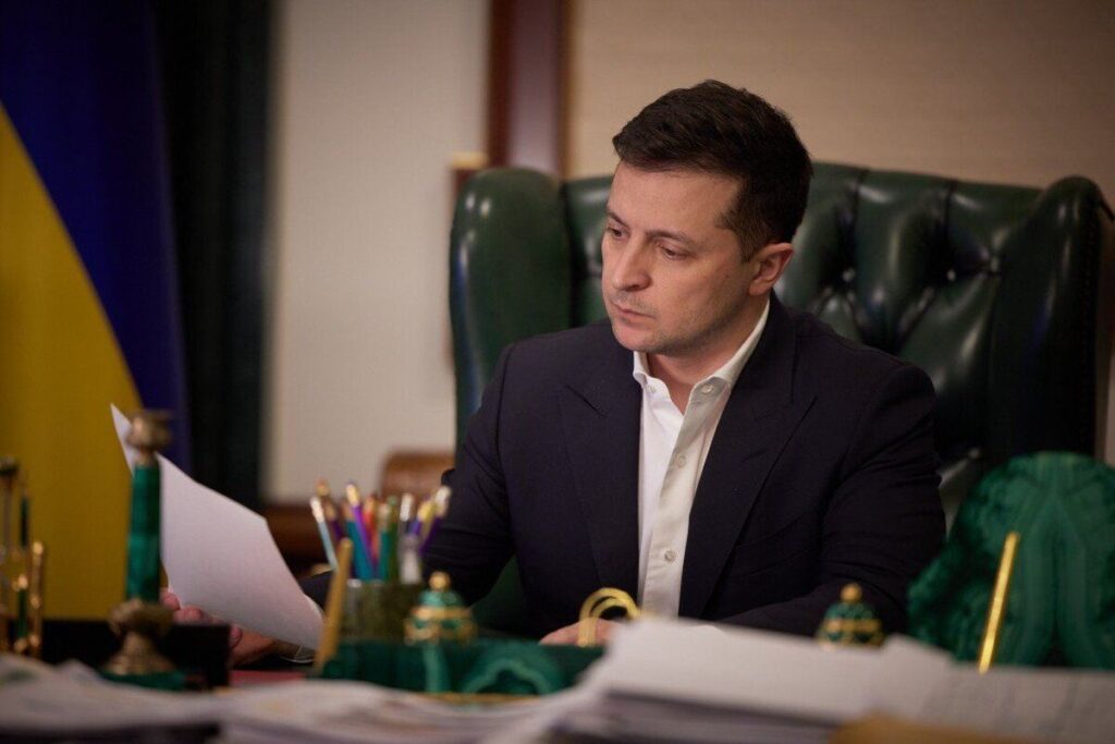 Видатні особистості Вінниччини отримали стипендії від Зеленського