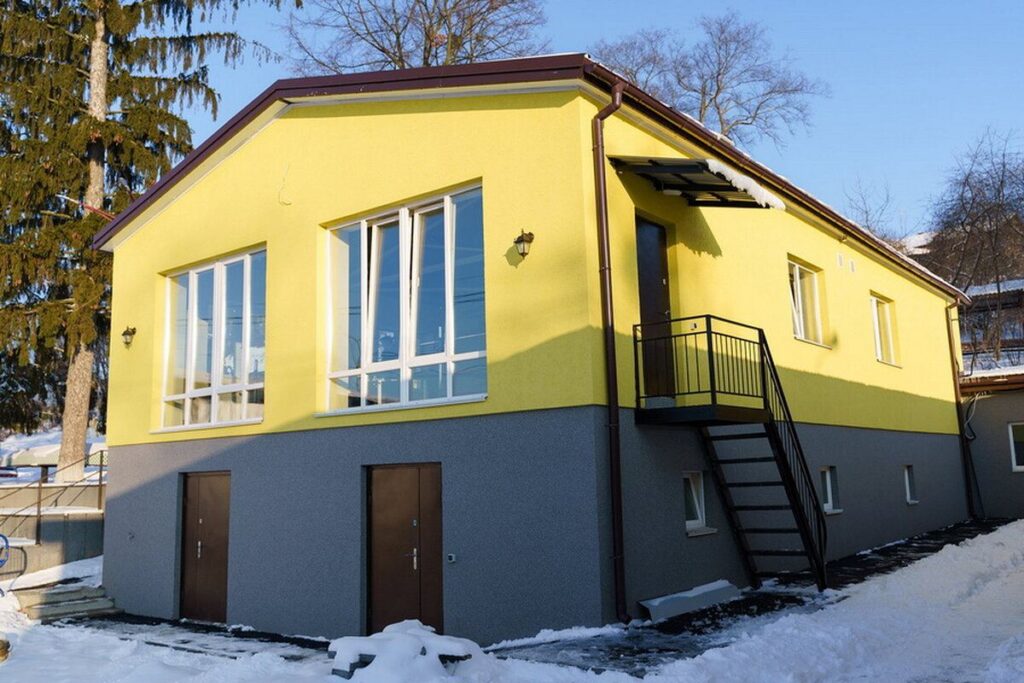 У відремонтованій спортшколі №2 зявляться мініпральні з сушаркою