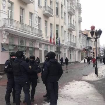 На Соборній зловили терориста, який погрожував підірвати магазин солодощів