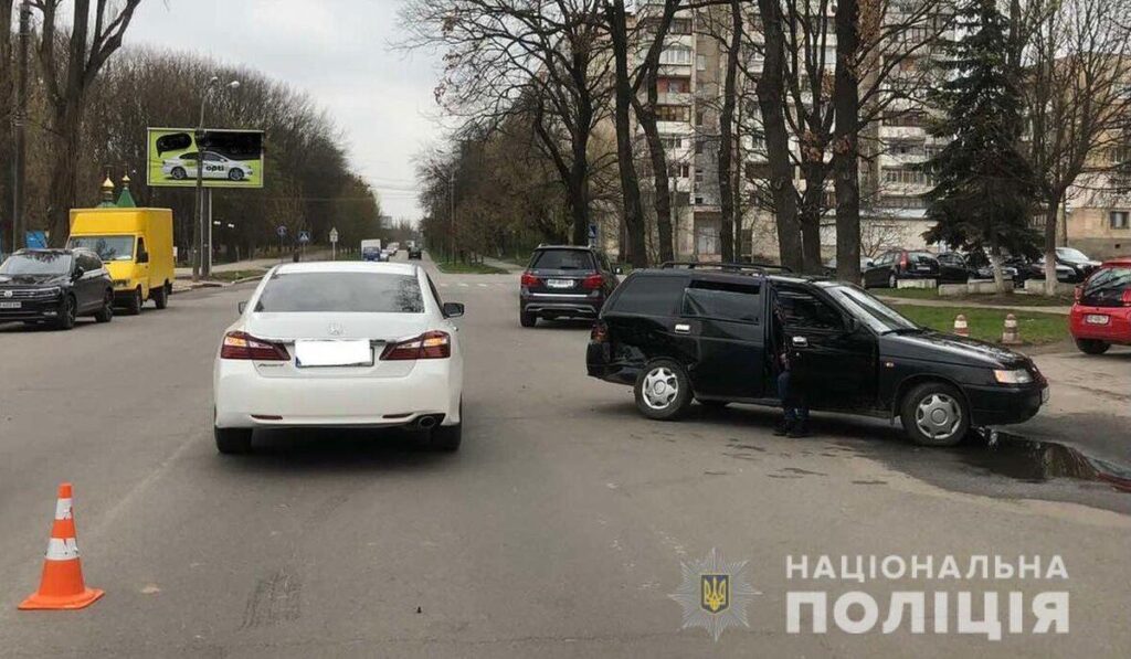 Протягом минулої доби у Вінниці трапилось дві ДТП з постраждалими