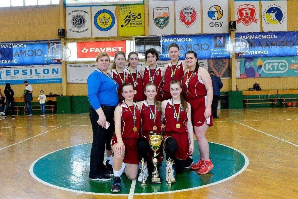 Юні вінничанки здобули золото Чемпіонату України з баскетболу
