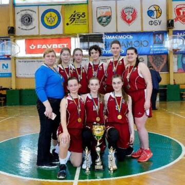 Юні вінничанки здобули “золото” Чемпіонату України з баскетболу