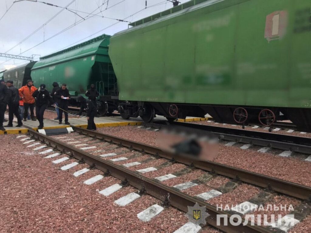 У Вінницькій області поїзд насмерть збив пенсіонерку