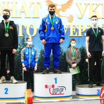 Вінничанин здобув “бронзу” на чемпіонаті України з пауерліфтингу
