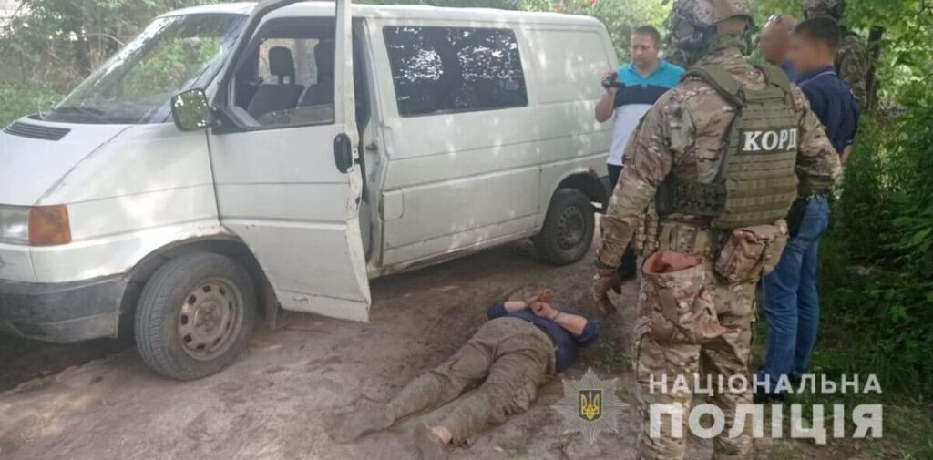 У Вінниці викрили злочинну групу, яка займалась збутом зброї