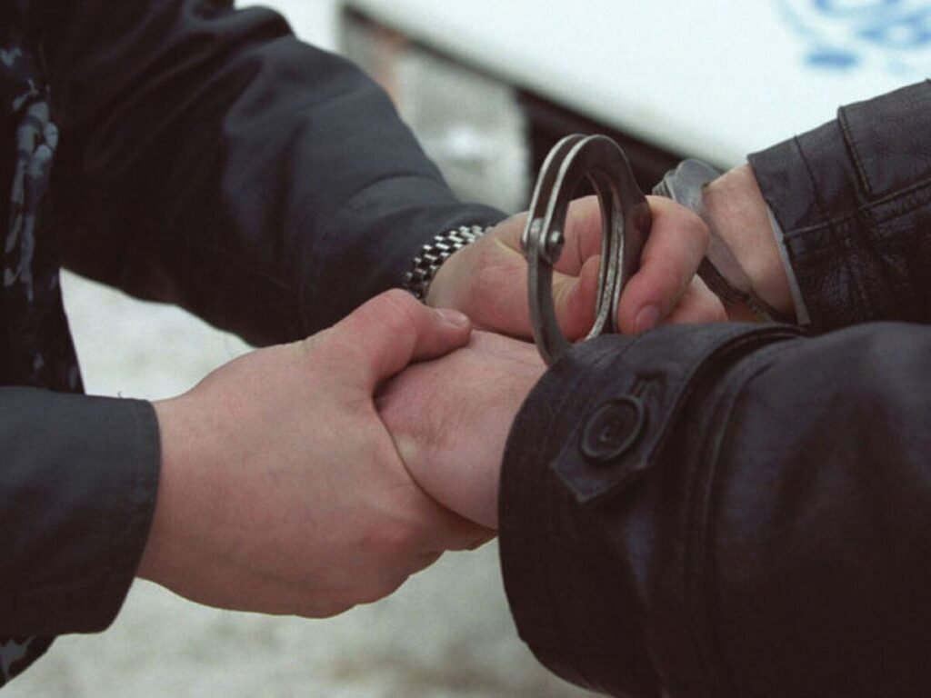Затримали зловмисника, який пограбував вінничанина на вокзалі