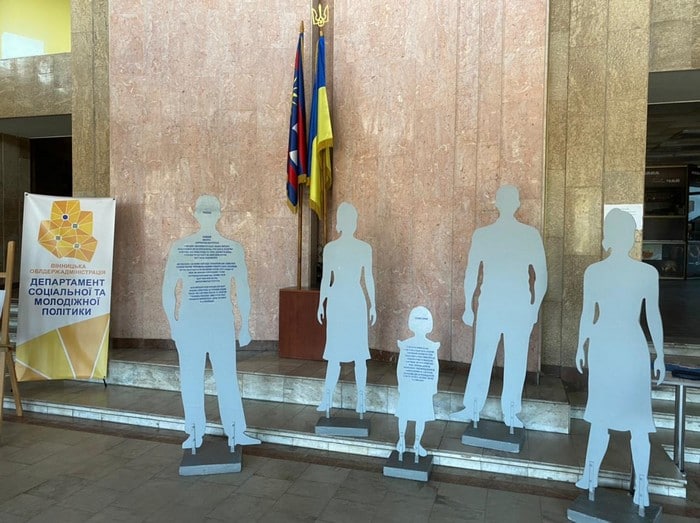 У Вінниці встановили арт-інсталяцію до Дня протидії торгівлі людьми