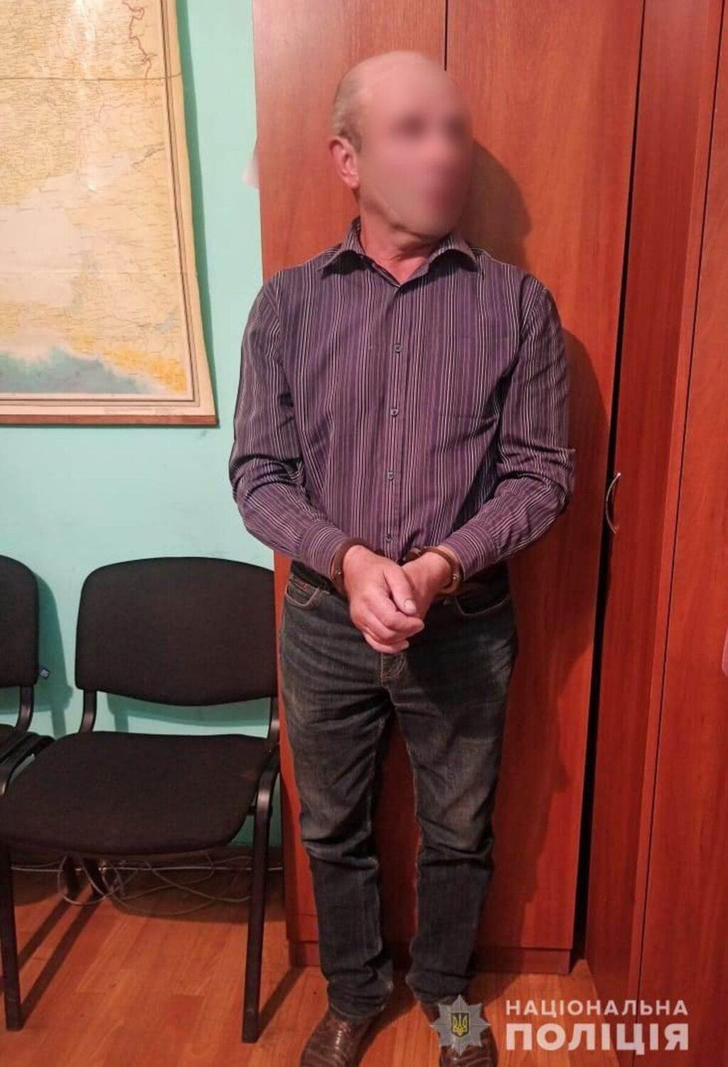 У Вінницькій області затримали чоловіка за підозрою у розбещенні неповнолітніх