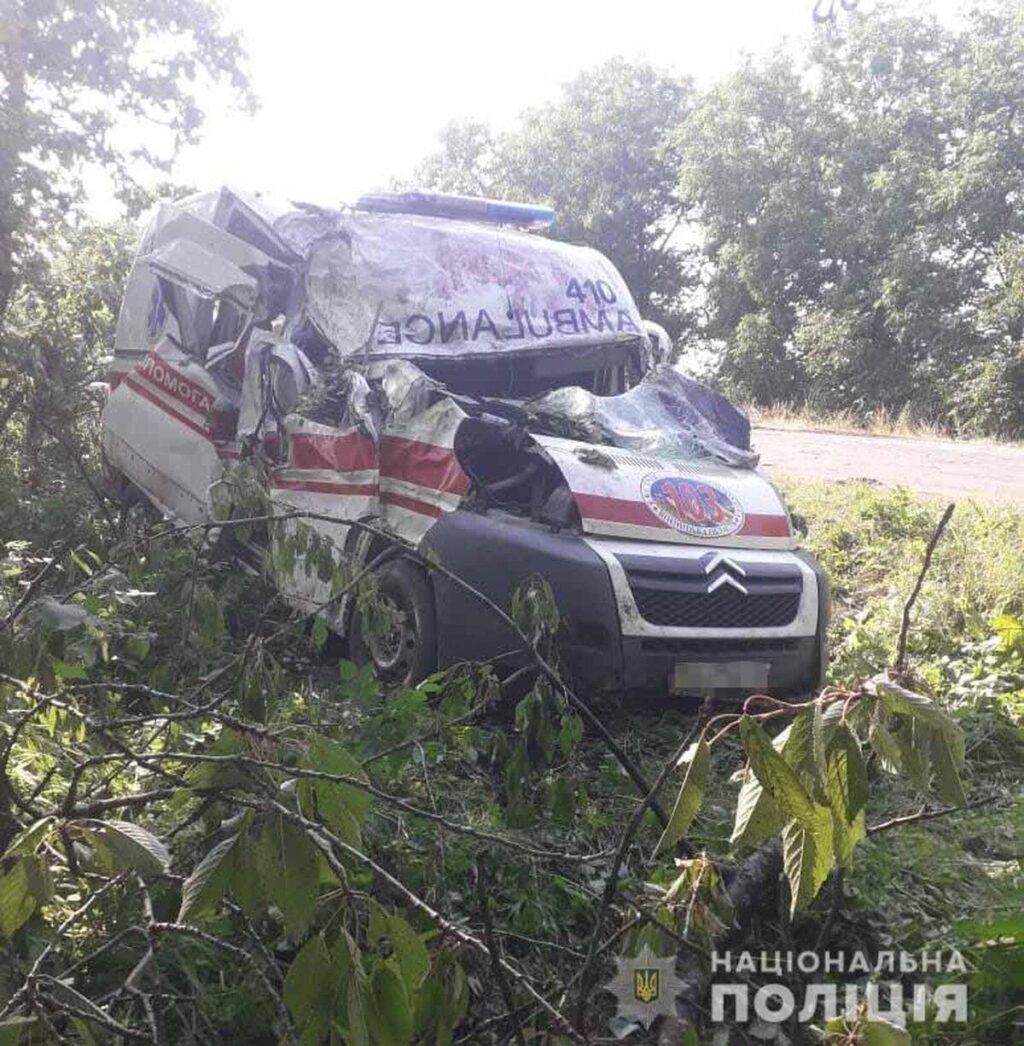 На Вінниччині у ДТП потрапила карета швидкої