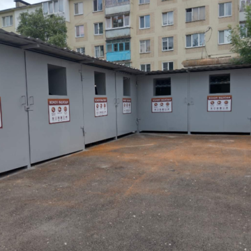 Цьогоріч у вінницьких дворах встановили 16 нових контейнерних майданчиків