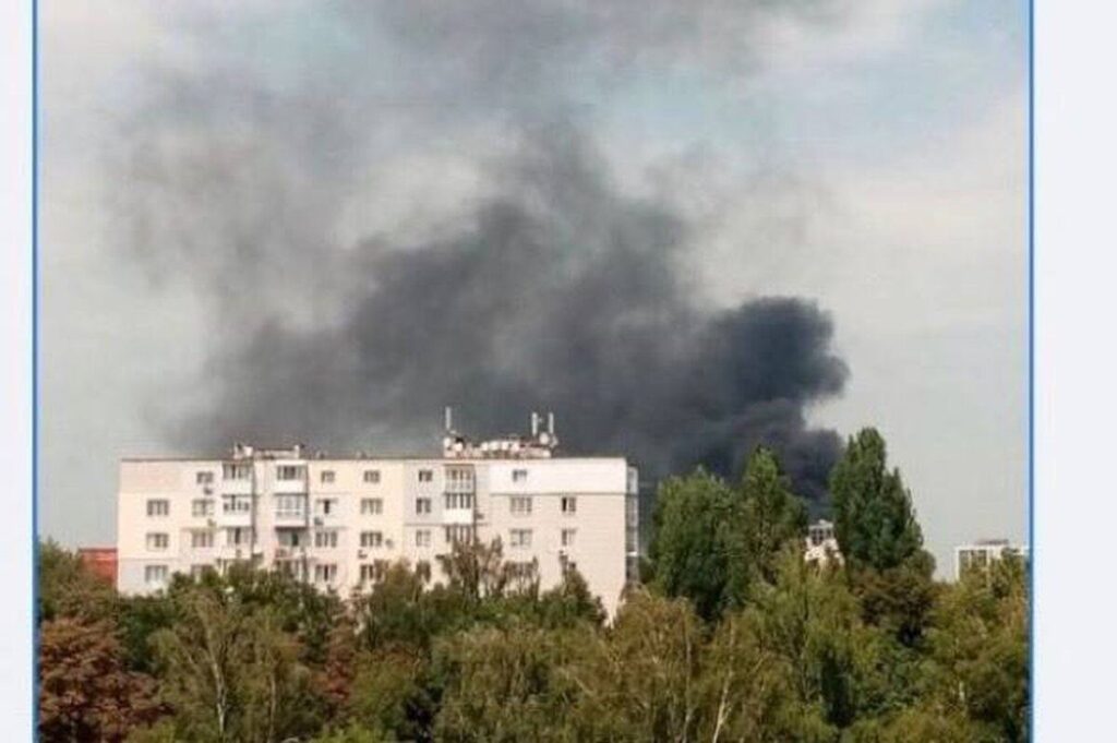 У Вінниці загорівся один з недобудованих житлових комплексів