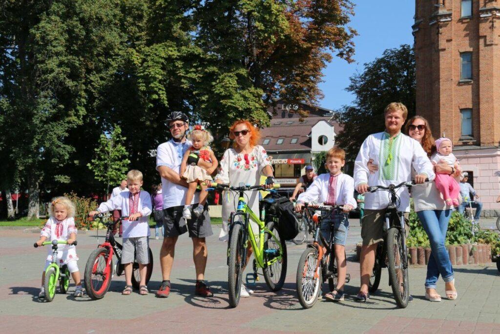 У День Незалежності вінничан запрошують на велопарад у вишиванках