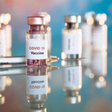 У чотирьох школах Вінниці вакцинувалось понад 80% працівників