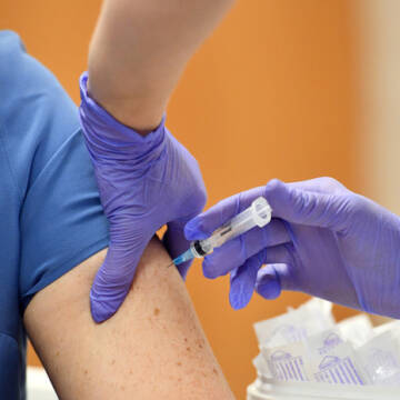 Від COVID-19 вакцинувалось 95% сімейних лікарів Вінниці