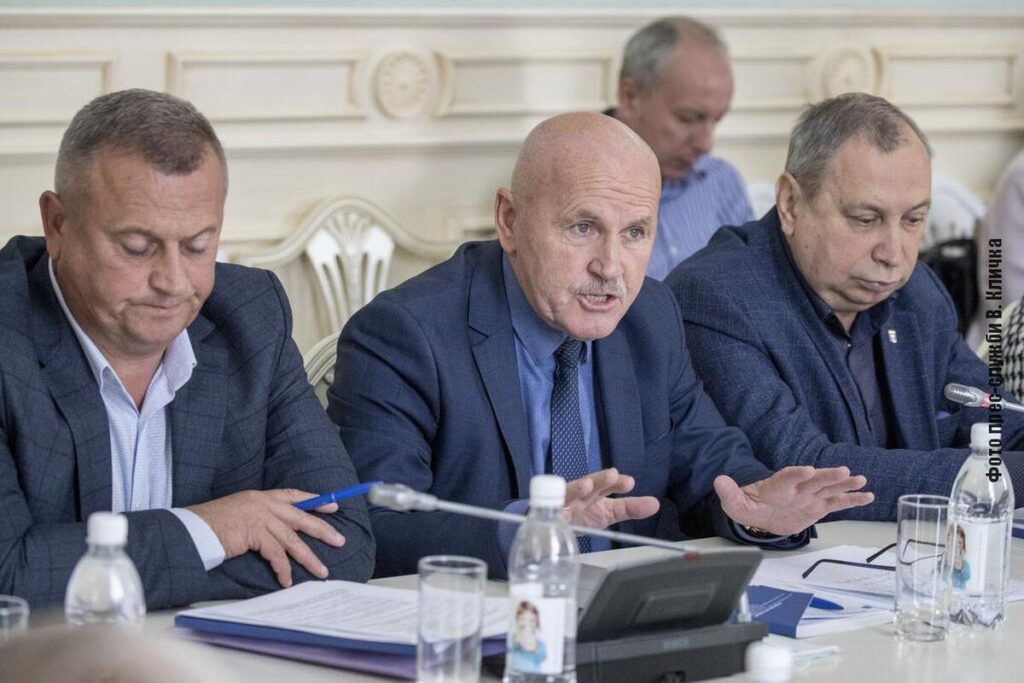 Опалювальний сезон наближається, а ціни ростуть! АМУ звернулись до Президента на рахунок опалювального сезону