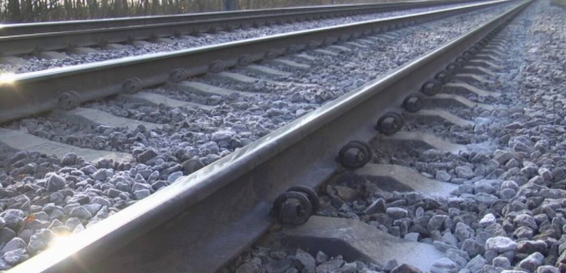 На Вінниччині 15-ти річна дівчинка потрапила під потяг