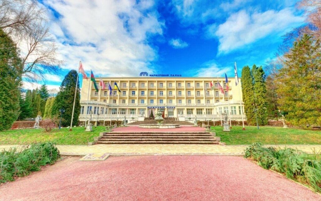 Невже таке в Україні? У Моршині майже 75% населення вакциновані