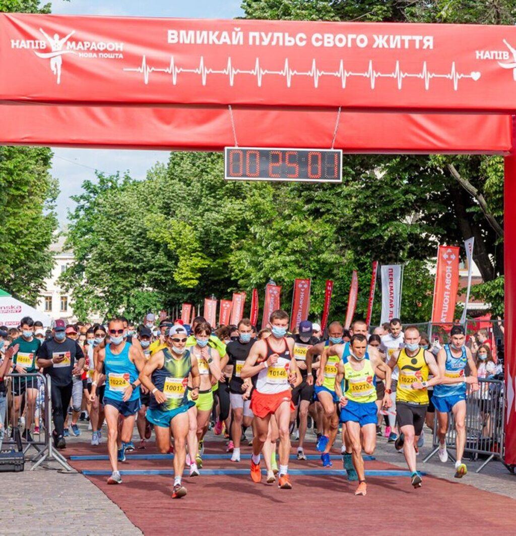 До уваги водіїв! Де у Вінниці буде перекрита дорога?