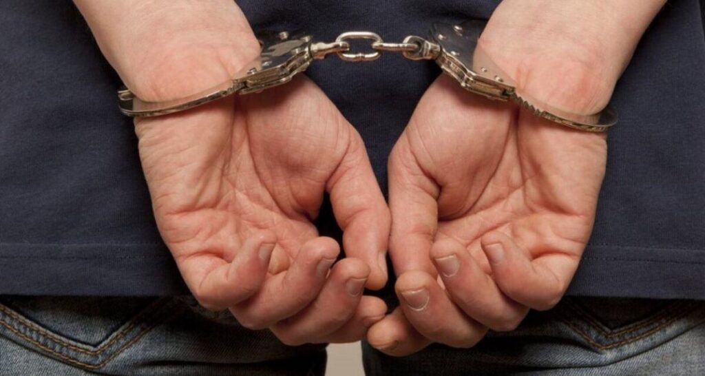 Громадянин Молдови за 17 тисяч доларів намагався перевезти через кордон українців. Відео