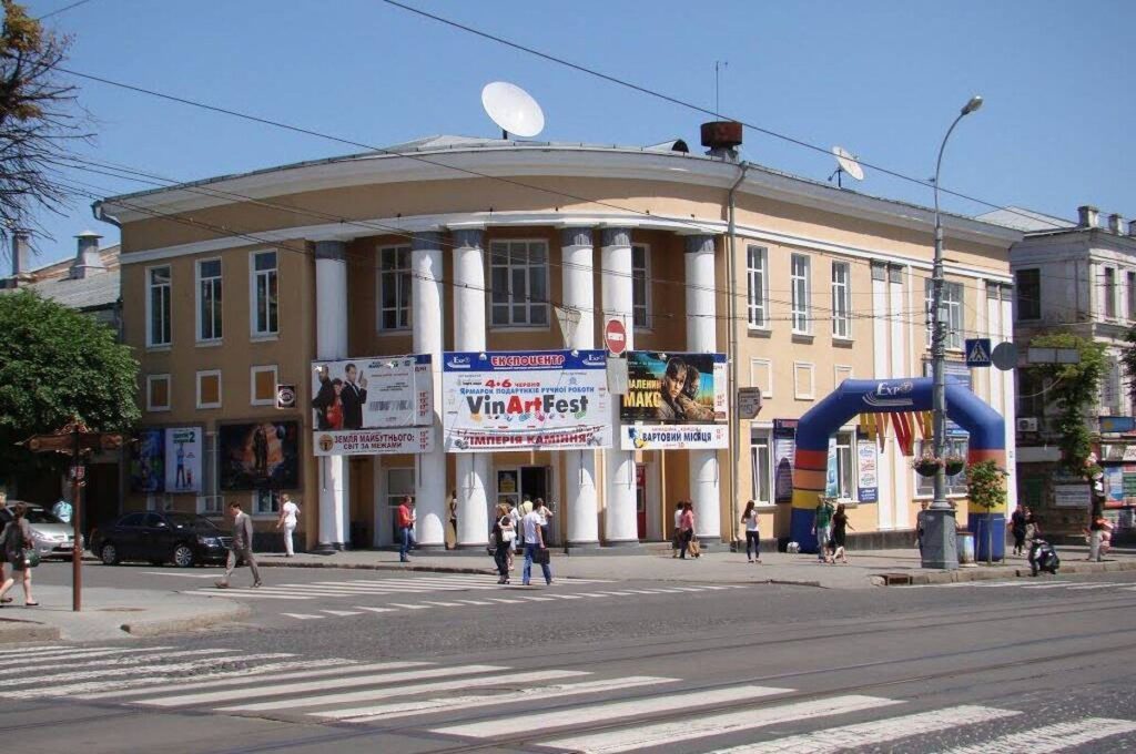 У колишньому кінотеатрі Коцюбинського запрацював волонтерський центр