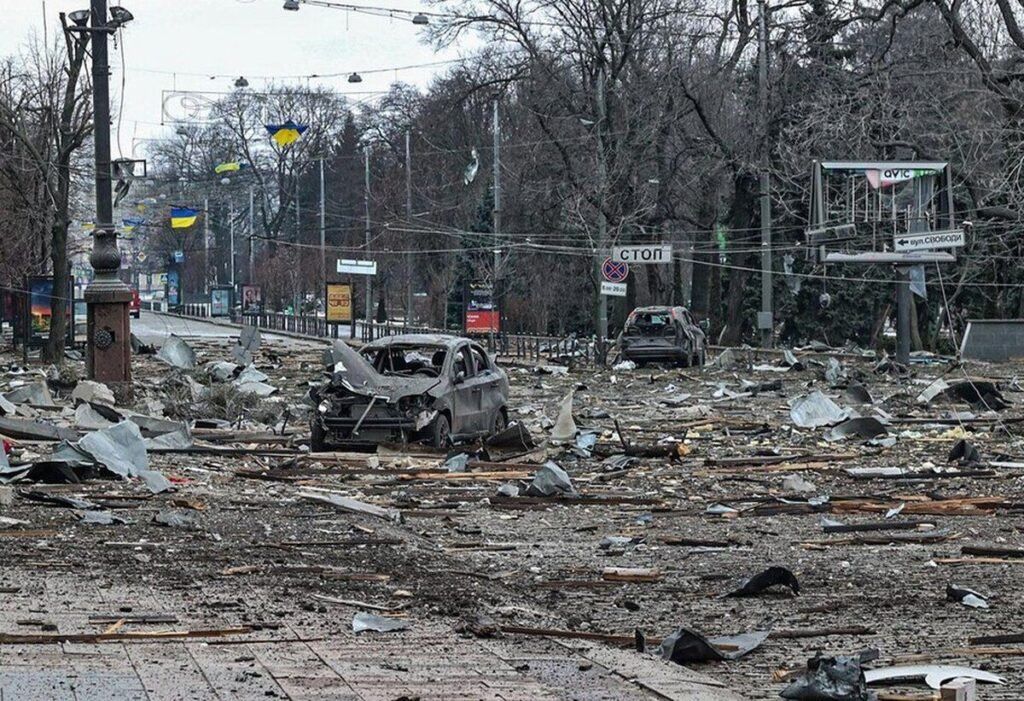 Пошук компромісів із залученням інших країн – українці в опитуванні про шляхи завершення війни