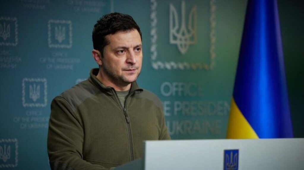 «Ніхто не пробачить. Ніхто не забуде» – Зеленський назвав Росію «державою-терористом» після обстрілу центру Харкова