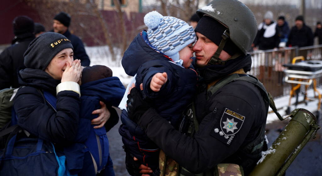 Україна і РФ погодили «тишу» й евакуацію людей за 6 коридорами
