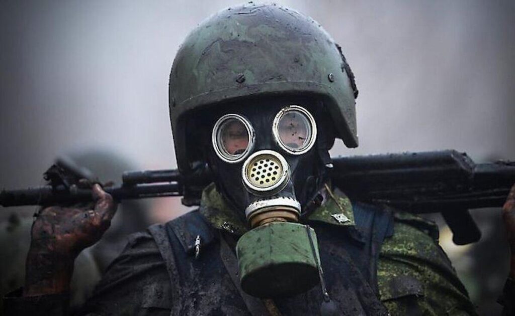 Дієві поради, які допоможуть врятувати життя на випадок хімічної атаки