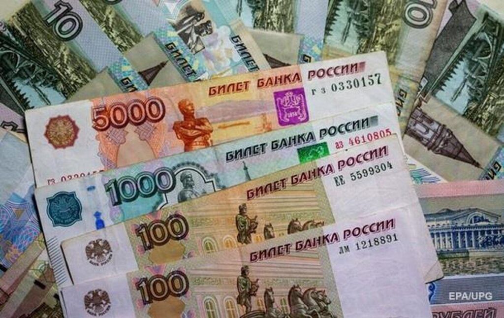 Росія наближається до суверенного дефолту