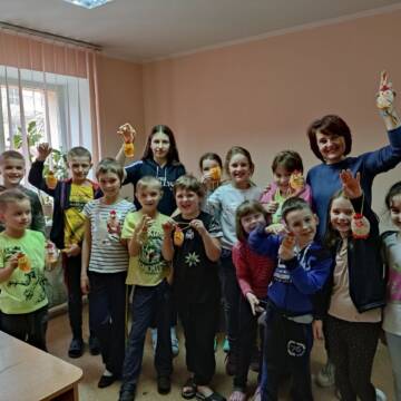 Вінницький міський палац дітей та юнацтва проводить для дітей-переселенців спортивні ігри, майстер-класи та навчання з робототехніки