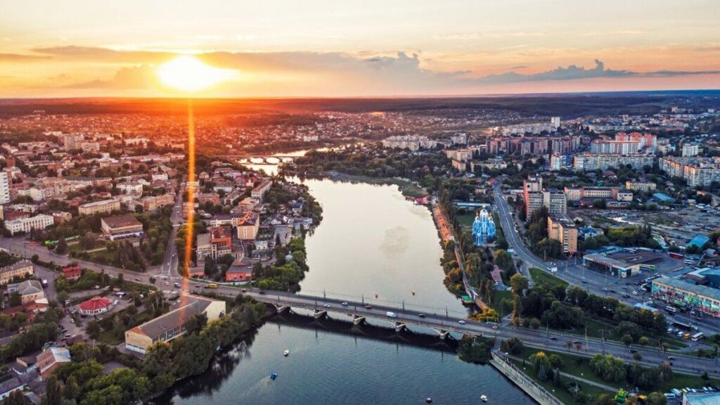 Вінничани хочуть жити на вулиці Бориса Джонсона