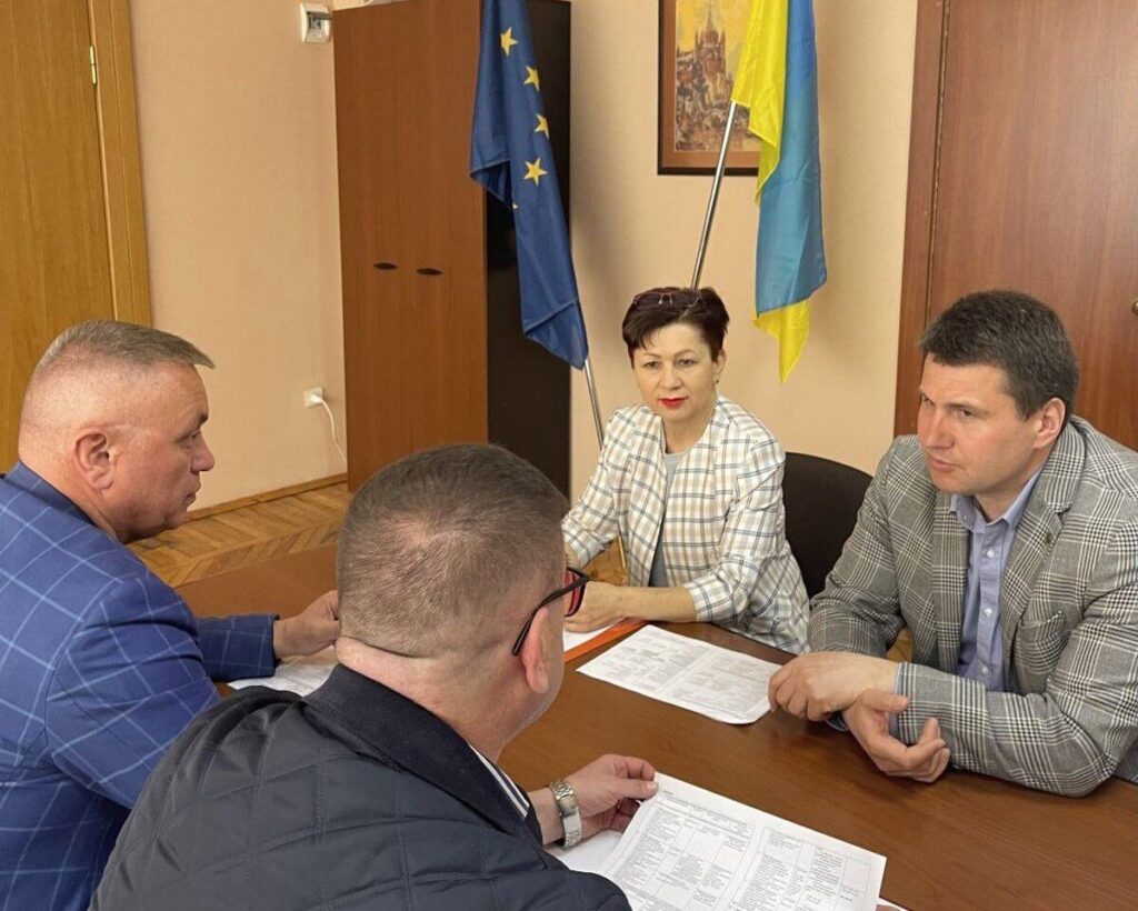 У Вінниці стартує пілотний проєкт з надання консультаційної підтримки для релокованих та місцевих підприємств