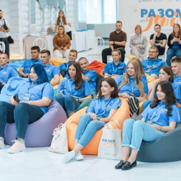 У Молодіжній літній школі «Разом до успіху» навчаються вінничани та молодь з різних областей України