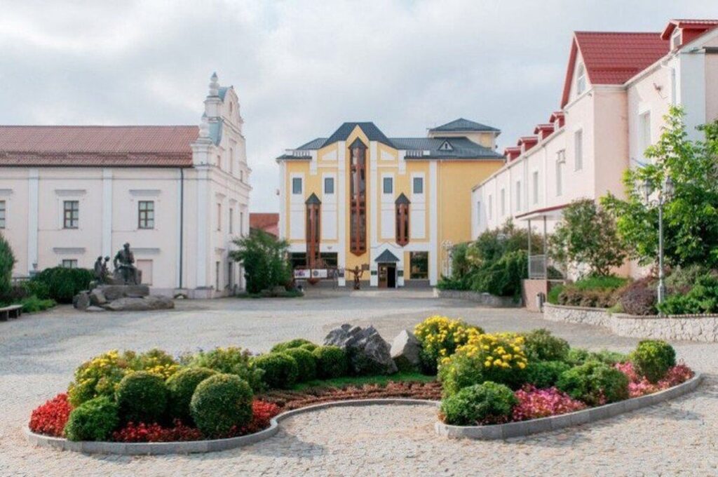 У Вінницькому краєзнавчому музеї запрошують на інтерактивну екскурсію маленьких відвідувачів