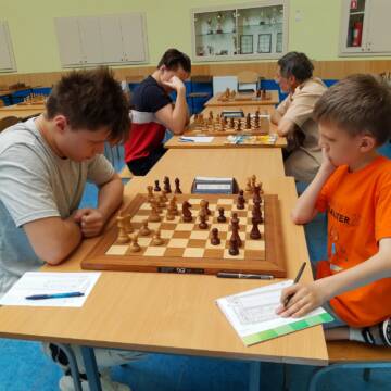 У Вінницькій спортивній школі №6 провели шаховий спаринг-турнір