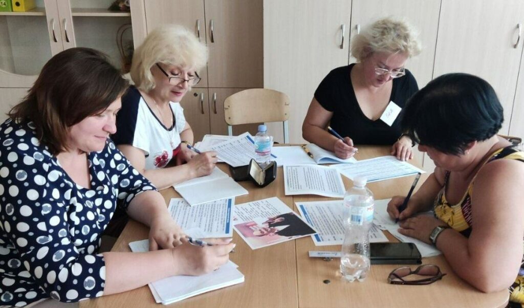 Знову 10 груп: проєкт «Вільна українська» вчергове об’єднав близько дві сотні слухачів
