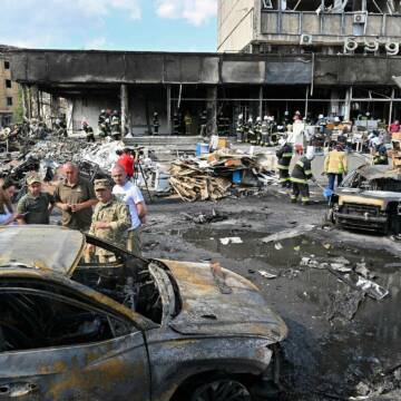 Ракетний удар по середмістю Вінниці 14 липня: сім’ям загиблих та пораненим виплачують матеріальну допомогу з бюджету громади