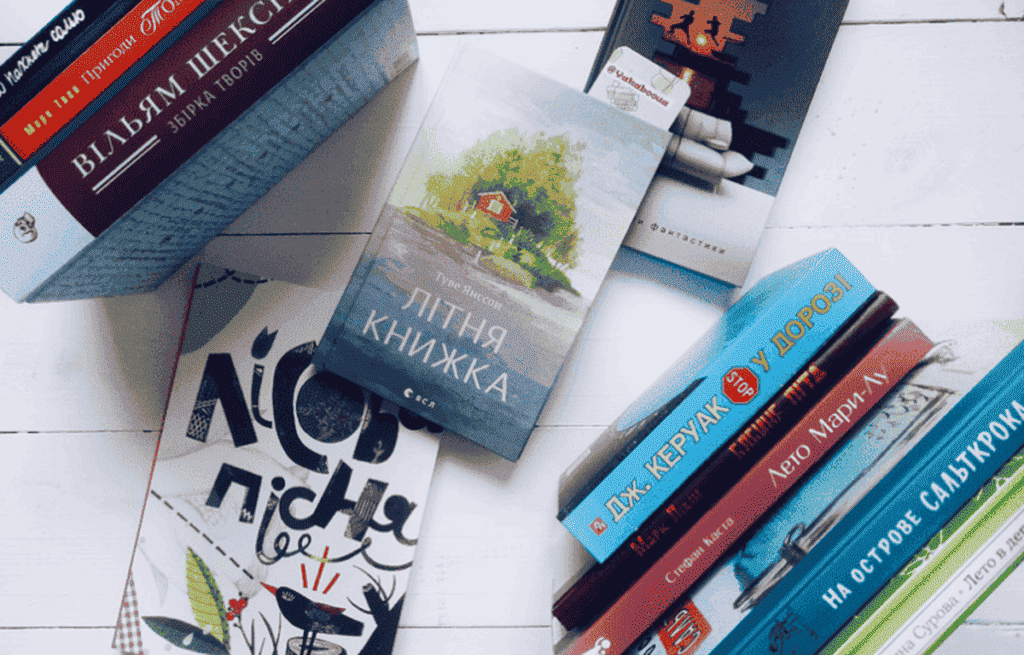В якій палітурці книги краще: у твердій або мякій, переваги твердої та мякої палітурки