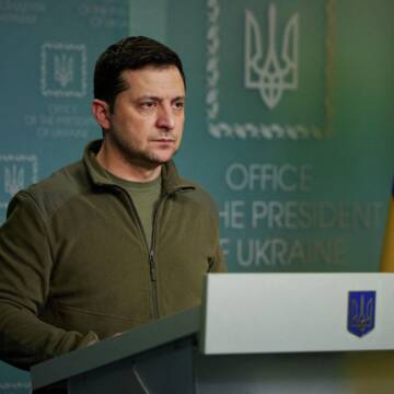 Старі політичні суперечності в Україні відроджуються