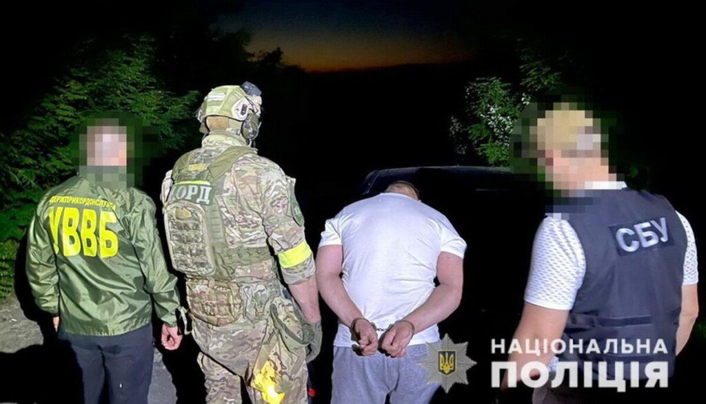 Судитимуть вінничанина і молдаванина, які налагодили схему виїзду за кордон через річку Дністер