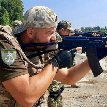 Добровольці Вінниччини продовжують освоювати військову справу та проходять тактичні навчання