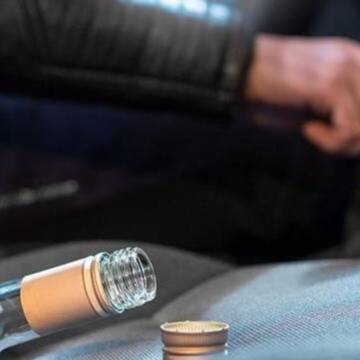На Вінниччині п’яний водій за 200 доларів намагався відкупитись від поліцейських