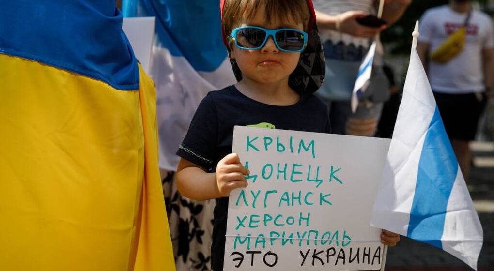 Майже 90% українців не готові на жодні територіальні поступки у війні — опитування