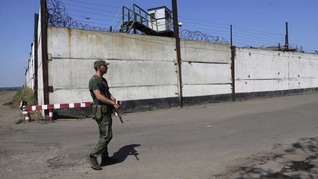 Минуло 40 днів після теракту в Оленівці. Що відомо