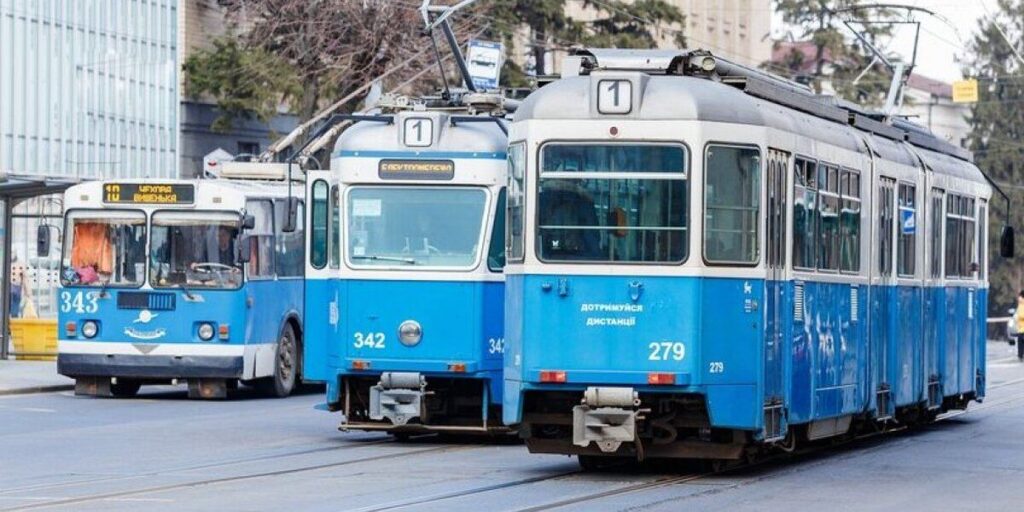 З 1 вересня оновили розклад руху громадського транспорту